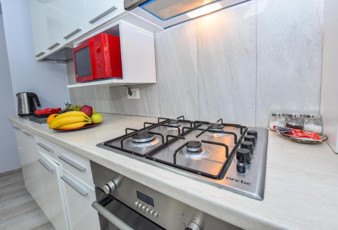 Residenza Di Carbasinni Bukarest Exteriör bild