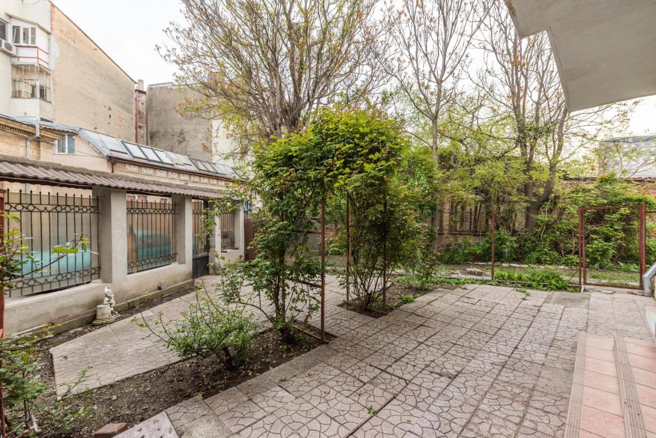Residenza Di Carbasinni Bukarest Exteriör bild